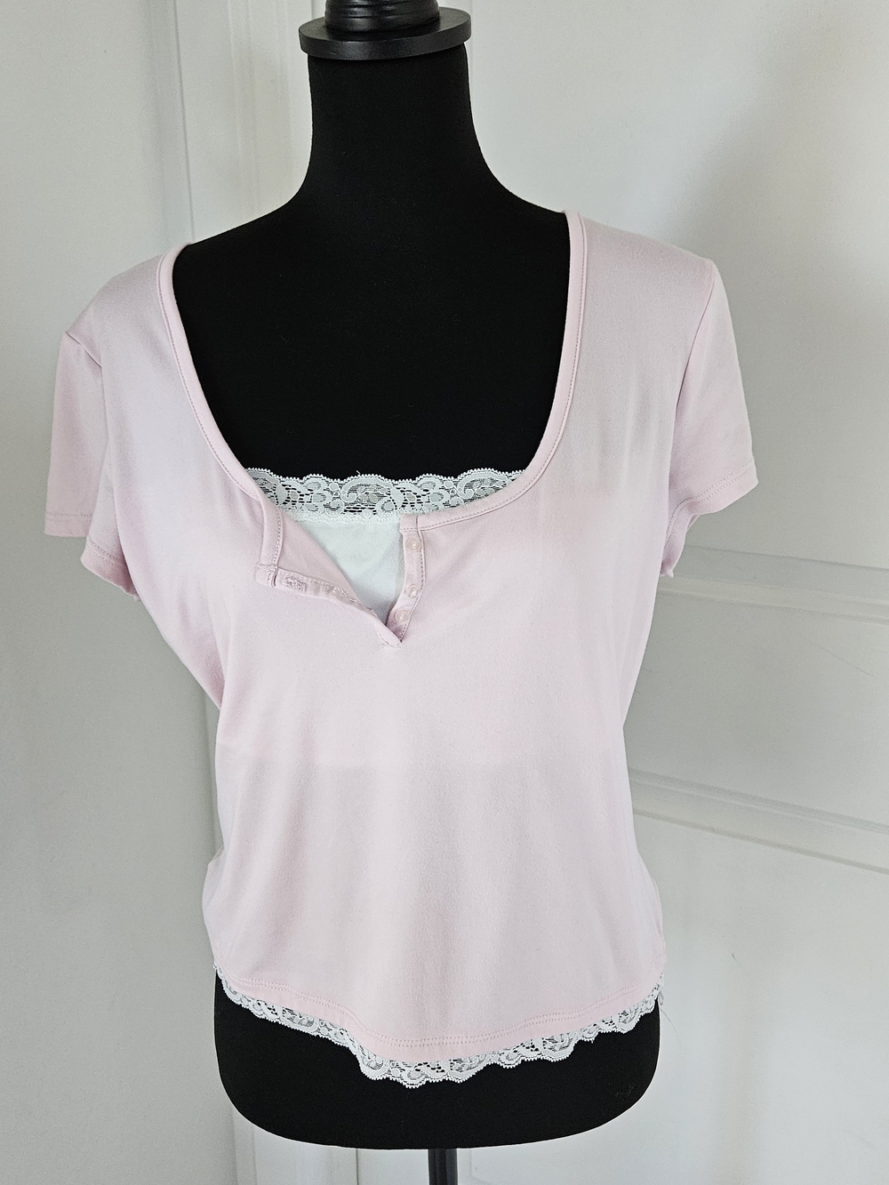 Just Polly Light Pink Scoop Neck Lace-Trim Short Sleeve Tee SZ XL